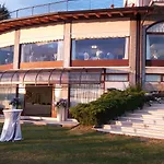 Hotel Laguna 3*