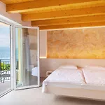 Laguna 3*