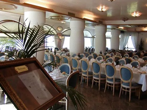 Laguna Ξενοδοχείο 3*