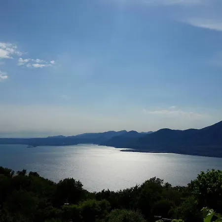 Laguna 3*