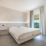 Laguna 3*